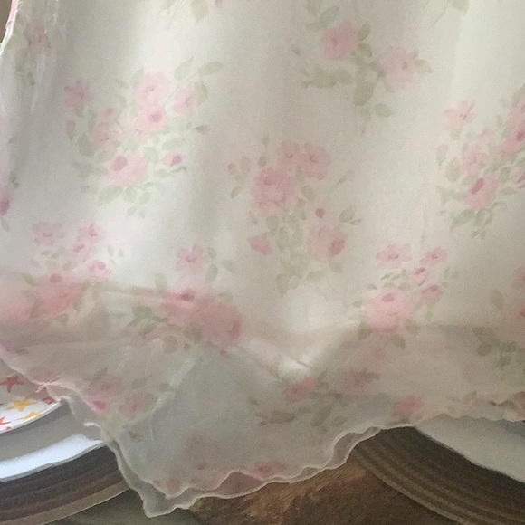 Party dress  by KT girls floral very pretty size 7/8 full lining cap sleeve. - Picture 7 of 12